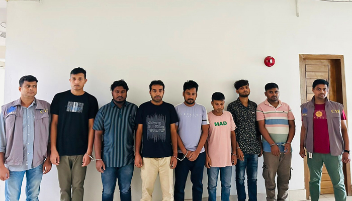 দেশে বসে ‘বিদেশি পর্নস্টার’ সেজে ডলার হাতিয়ে নিতেন তারা - the Bengali Times দেশে বসে ‘বিদেশি পর্নস্টার’ সেজে ডলার হাতিয়ে নিতেন তারা - the Bengali Times
