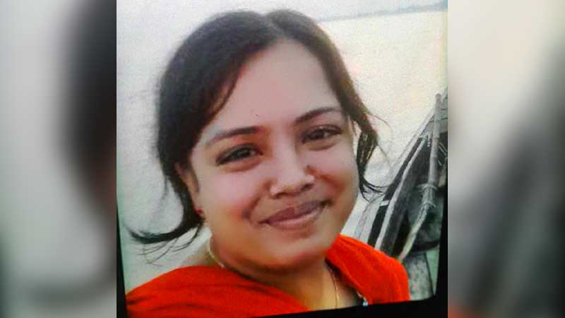 ট্রেনে আগুনে ‘পুড়ে ছাই’ মা এলিনা, কান্না থামছে না ছোট্ট আরফানের - the Bengali Times ট্রেনে আগুনে ‘পুড়ে ছাই’ মা এলিনা, কান্না থামছে না ছোট্ট আরফানের - the Bengali Times