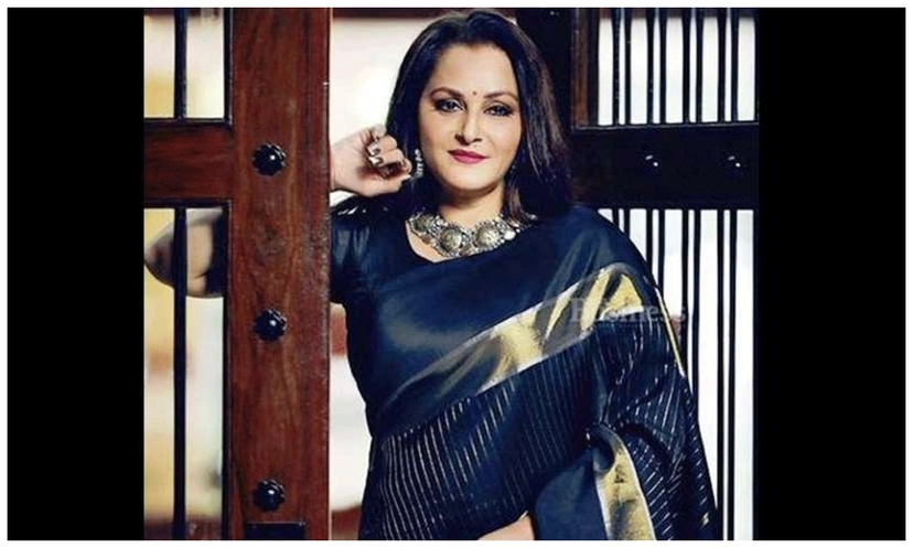 পলাতক অভিনেত্রী, অবিলম্বে গ্রেপ্তারের নির্দেশ আদালতের - the Bengali Times পলাতক অভিনেত্রী, অবিলম্বে গ্রেপ্তারের নির্দেশ আদালতের - the Bengali Times