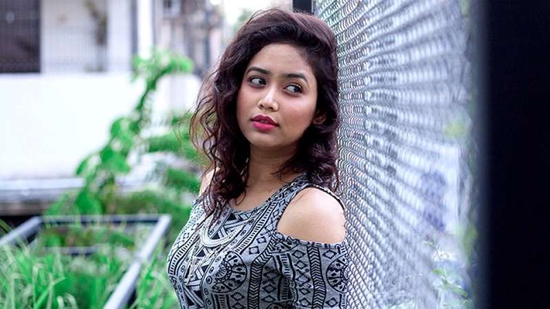 ভাবনাকে ‘কাজের মেয়ে’ বলে কটাক্ষ করেছেন অভিনেত্রী - the Bengali Times