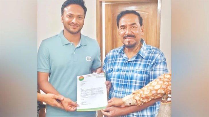 ‘কিংস পার্টি’তে যোগ দিতে মেজর হাফিজের বাসায় গিয়েছিলেন সাকিব - the Bengali Times ‘কিংস পার্টি’তে যোগ দিতে মেজর হাফিজের বাসায় গিয়েছিলেন সাকিব - the Bengali Times