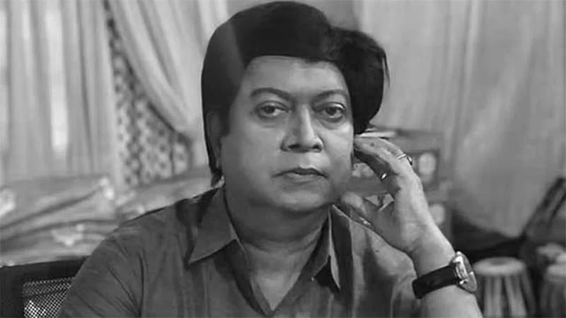 জনপ্রিয় সংগীতশিল্পী সাদি মহম্মদের রহস্যজনক মৃত্যু - the Bengali Times