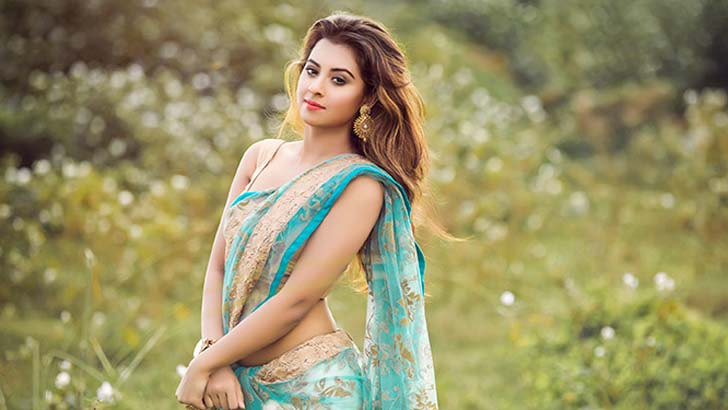 শাকিবের বাসা থেকে বের করে দেওয়ার বিষয়ে যা বললেন বুবলী - the Bengali Times শাকিবের বাসা থেকে বের করে দেওয়ার বিষয়ে যা বললেন বুবলী - the Bengali Times