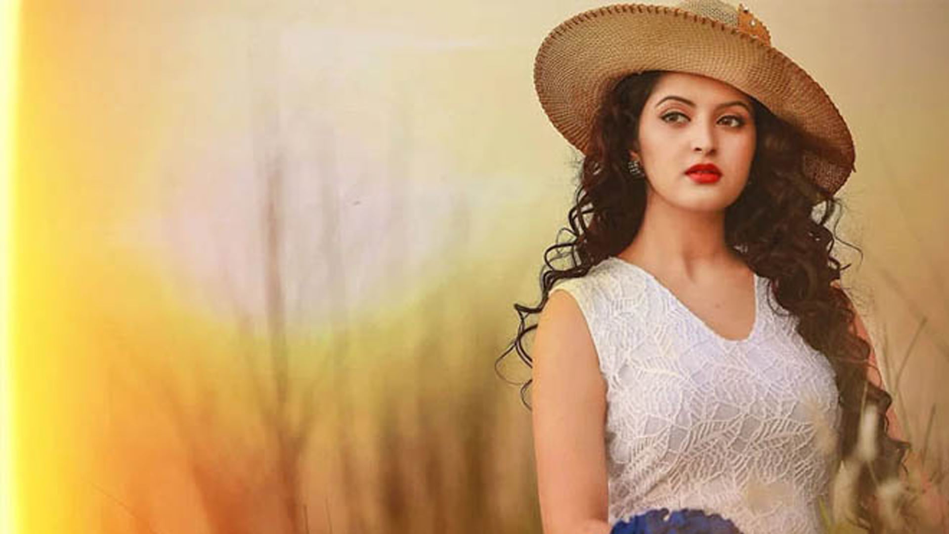 পরীমণির এত টাকার উৎস কী? - the Bengali Times পরীমণির এত টাকার উৎস কী? - the Bengali Times