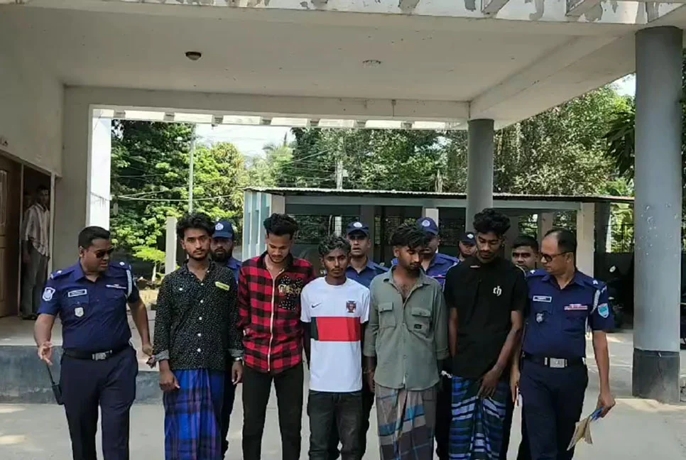 বিয়ের অনুষ্ঠান থেকে ফেরার পথে নৃত্যশিল্পীকে গণধর্ষণ, গ্রেফতার ৫ - the Bengali Times