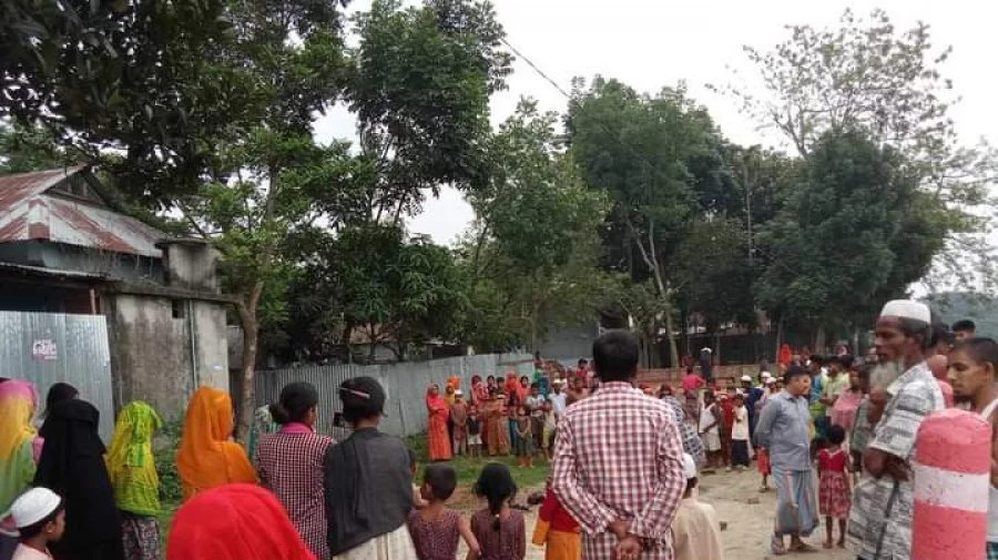 মসজিদে যাওয়ার পথে একদল কুকুর ঘিরে ধরে ইজাজুলকে, অতঃপর… - the Bengali Times মসজিদে যাওয়ার পথে একদল কুকুর ঘিরে ধরে ইজাজুলকে, অতঃপর… - the Bengali Times