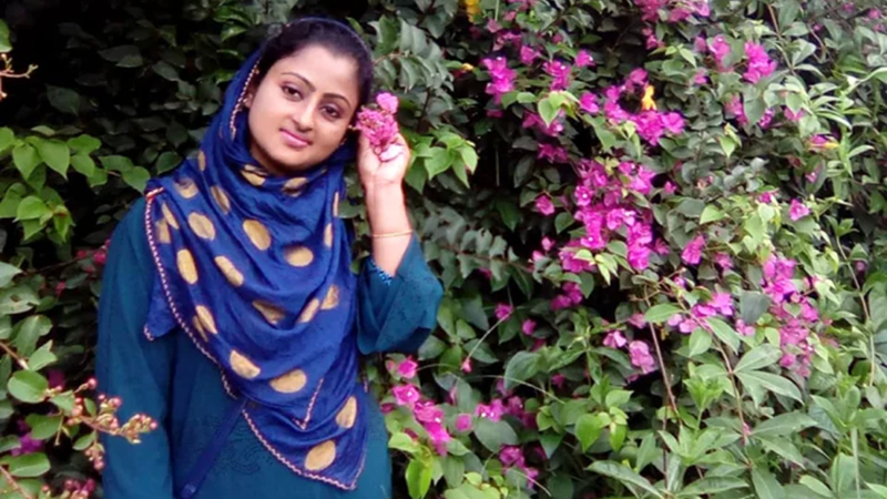 ২ সংসার চালাতে হিমশিম, দ্বিতীয় স্ত্রীকে পুড়িয়ে হত্যা - the Bengali Times ২ সংসার চালাতে হিমশিম, দ্বিতীয় স্ত্রীকে পুড়িয়ে হত্যা - the Bengali Times
