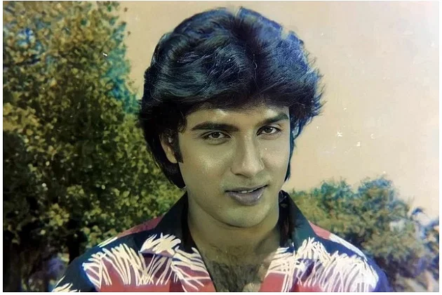 নায়ক সোহেল চৌধুরী হত্যায় আজিজ মোহাম্মদ ভাইসহ ৩ জনের যাবজ্জীবন, ৭ জন খালাস - the Bengali Times নায়ক সোহেল চৌধুরী হত্যায় আজিজ মোহাম্মদ ভাইসহ ৩ জনের যাবজ্জীবন, ৭ জন খালাস - the Bengali Times