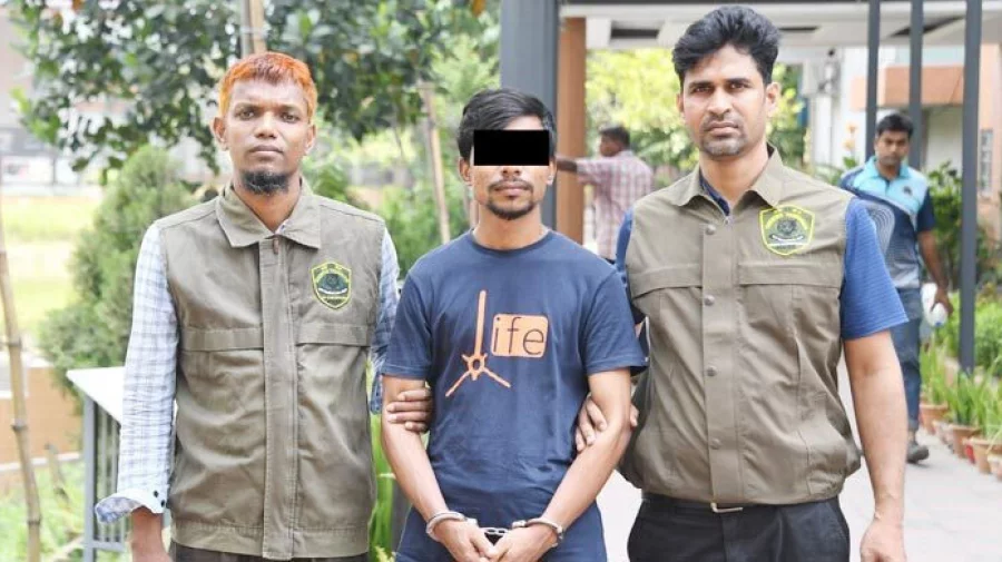 প্রথমে নিঃসঙ্গ নারীদের টার্গেট করতেন রিয়াজুল, অতঃপর… - the Bengali Times