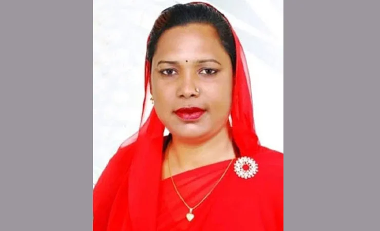 ঝিনাইদহ সদরে মহিলা ভাইস চেয়ারম্যান নির্বাচিত তৃতীয় লিঙ্গের বর্ষা - the Bengali Times