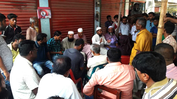 সেই রবিজুলের এখন ৬ স্ত্রী, দুজনকে তালাক দিতে ২২ গ্রামপ্রধানের চাপ - the Bengali Times