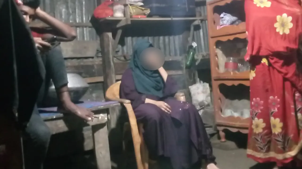 তালাকের সাত দিনের মধ্যেই প্রেমিকের বাড়িতে তরুণী - the Bengali Times তালাকের সাত দিনের মধ্যেই প্রেমিকের বাড়িতে তরুণী - the Bengali Times