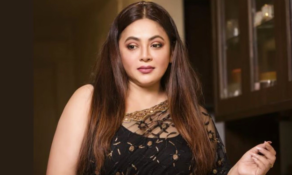 পাশে আরেকজনকে নিয়ে শুতে পারব না : শ্রীলেখা - the Bengali Times পাশে আরেকজনকে নিয়ে শুতে পারব না : শ্রীলেখা - the Bengali Times