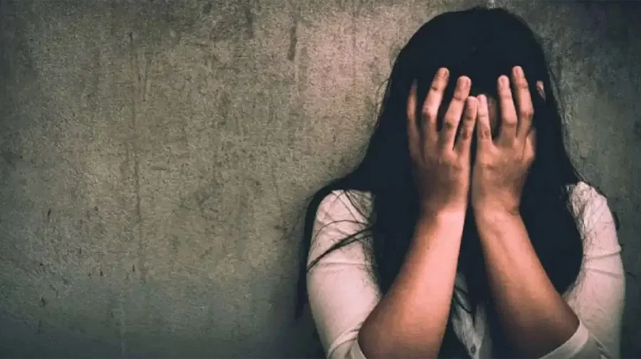 ধর্ষণ কী? জানতে চাওয়ার পর গণধর্ষণের শিকার কিশোরী - the Bengali Times ধর্ষণ কী? জানতে চাওয়ার পর গণধর্ষণের শিকার কিশোরী - the Bengali Times