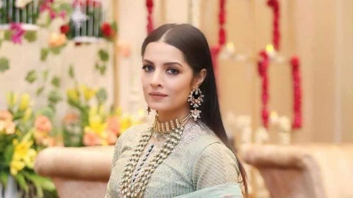 ষষ্ঠ শ্রেণিতে পড়ার সময় ভয়াবহ পরিস্থিতির শিকার হন সেলিনা - the Bengali Times ষষ্ঠ শ্রেণিতে পড়ার সময় ভয়াবহ পরিস্থিতির শিকার হন সেলিনা - the Bengali Times