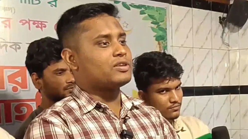 ফ্যাসিবাদ তাড়িয়েছি আবার কোনো মুসিবত ডেকে আনার জন্য নয়: হাসনাত - the Bengali Times