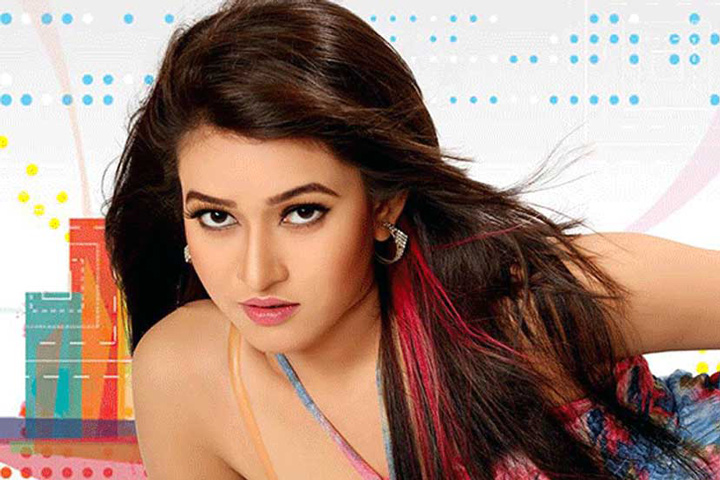 আমাকে এই আলিম নামের জালিম থেকে আল্লাহর ওয়াস্তে বাঁচান: হ্যাপি - the Bengali Times আমাকে এই আলিম নামের জালিম থেকে আল্লাহর ওয়াস্তে বাঁচান: হ্যাপি - the Bengali Times