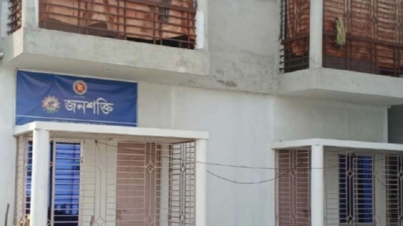 ফুলবাড়িয়ায় ঋণ দেওয়ার নামে ৮২ লাখ টাকা হাতিয়ে নিয়েছে প্রতারক! - the Bengali Times