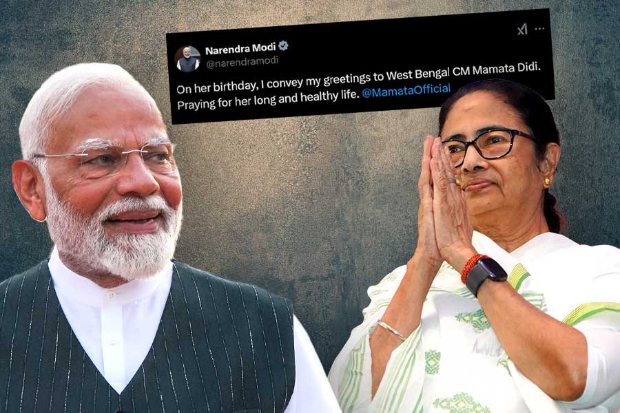 ‘নিজের স্ত্রীকে সিঁদুর দিচ্ছেন না কেন’, মোদিকে প্রশ্ন মমতার - the Bengali Times ‘নিজের স্ত্রীকে সিঁদুর দিচ্ছেন না কেন’, মোদিকে প্রশ্ন মমতার - the Bengali Times