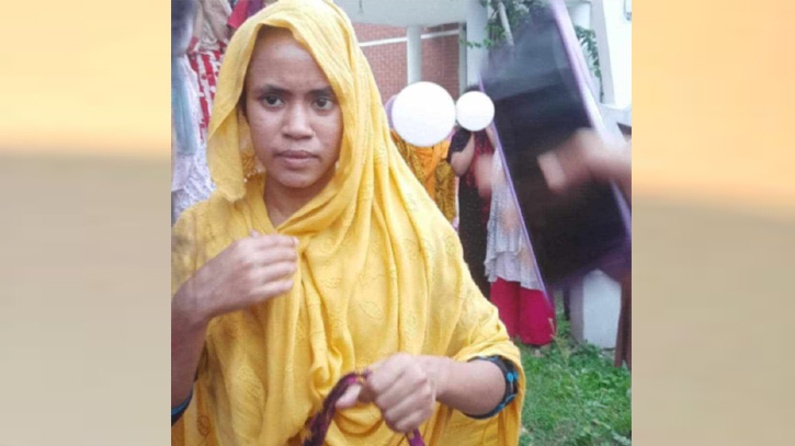 গোপনে ভিডিও ধারণ, ছাত্রীকে হল থেকে বের করে দিলেন শিক্ষার্থীরা - the Bengali Times গোপনে ভিডিও ধারণ, ছাত্রীকে হল থেকে বের করে দিলেন শিক্ষার্থীরা - the Bengali Times