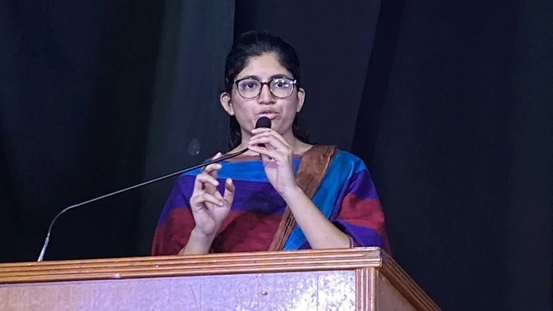 নারী সংস্কার কমিশনের রিপোর্ট বাতিল নিয়ে ফেসবুকে যা বললেন উমামা - the Bengali Times
