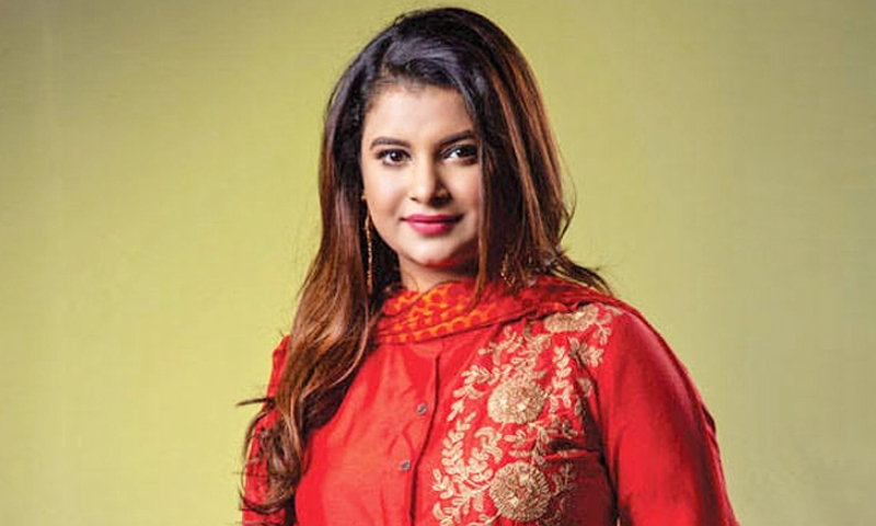 আমার হৃদয় সবসময় একটি জটিল জিনিস খুঁজত, সত্যিকারের ভালোবাসা : শবনম ফারিয়া - the Bengali Times আমার হৃদয় সবসময় একটি জটিল জিনিস খুঁজত, সত্যিকারের ভালোবাসা : শবনম ফারিয়া - the Bengali Times