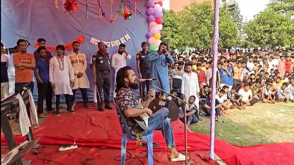 ঈদের দিন কারাগারে গাইলেন নোবেল, মাতিয়েছেন বন্দিদের - the Bengali Times