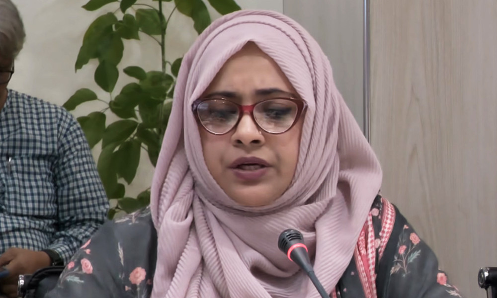 আমি রাতে মোবাইল বন্ধ রাখতে বাধ্য হই, প্রচুর নোংরা কল আসে : সায়মা ফেরদৌস - the Bengali Times