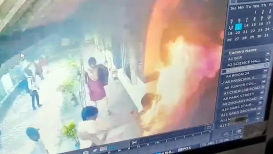 শিক্ষকের যৌন সম্পর্কের প্রস্তাব, গায়ে পেট্রল ঢেলে ছাত্রীর প্রতিবাদ - the Bengali Times