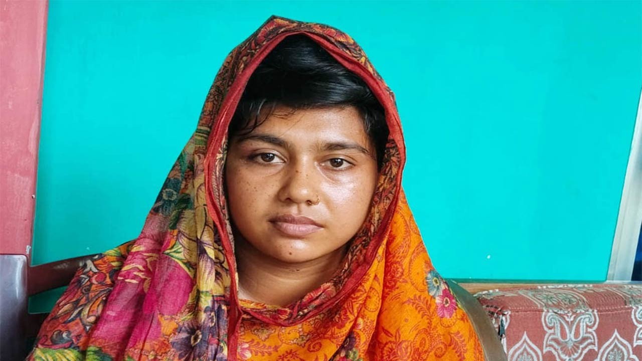 বিয়ের কথা বলে বাড়িতে এনে লাপাত্তা প্রেমিক, প্রেমিকার অনশন - the Bengali Times বিয়ের কথা বলে বাড়িতে এনে লাপাত্তা প্রেমিক, প্রেমিকার অনশন - the Bengali Times