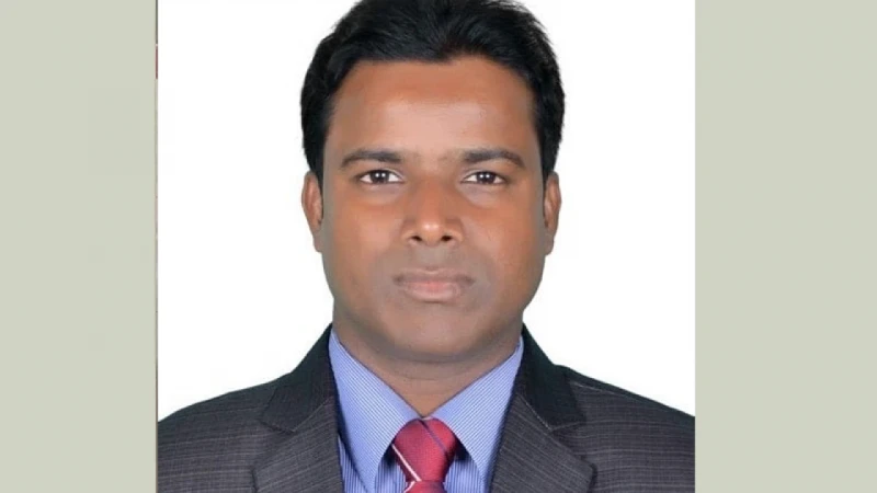 রাতে ভিডিওকলে নারী শিক্ষার্থীদের বন্ধু পরিচয়ে ঘনিষ্ঠ হতে চান ইবি শিক্ষক - the Bengali Times
