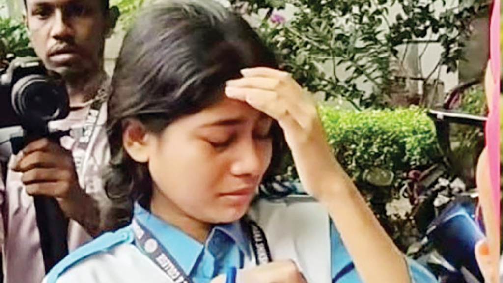 ভুয়া তথ্য দিয়ে ভাইরাল আনিসা, পরীক্ষায় বসতে দেবে না বোর্ড - the Bengali Times ভুয়া তথ্য দিয়ে ভাইরাল আনিসা, পরীক্ষায় বসতে দেবে না বোর্ড - the Bengali Times