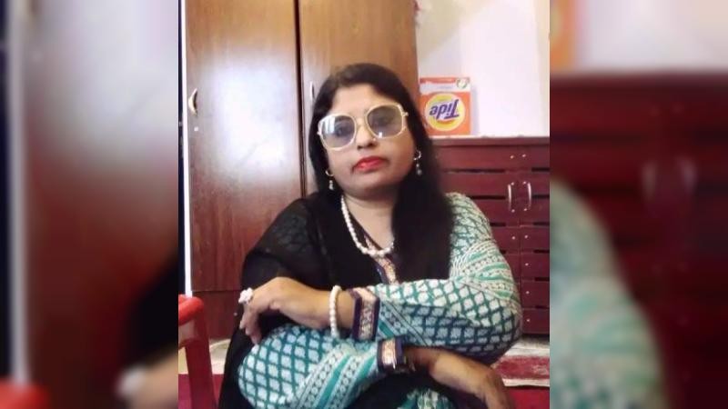 স্ত্রীর মরদেহ ঘরে রেখে আসবাবপত্রে আগুন দিয়ে উধাও স্বামী - the Bengali Times স্ত্রীর মরদেহ ঘরে রেখে আসবাবপত্রে আগুন দিয়ে উধাও স্বামী - the Bengali Times