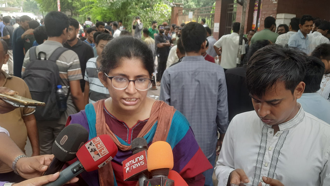 ব্যাপক সাড়া পাচ্ছি, জয়ের ব্যাপারে আশাবাদী : ভিপি প্রার্থী উমামা ফাতেমা - the Bengali Times ব্যাপক সাড়া পাচ্ছি, জয়ের ব্যাপারে আশাবাদী : ভিপি প্রার্থী উমামা ফাতেমা - the Bengali Times