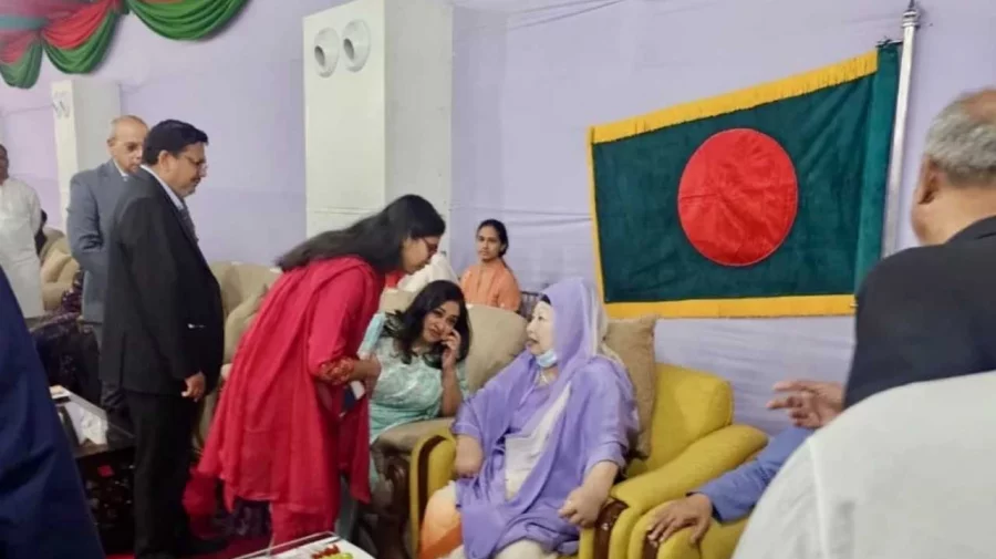 খালেদা জিয়ার জন্য দোয়া চাইলেন তাসনিম জারা - the Bengali Times খালেদা জিয়ার জন্য দোয়া চাইলেন তাসনিম জারা - the Bengali Times