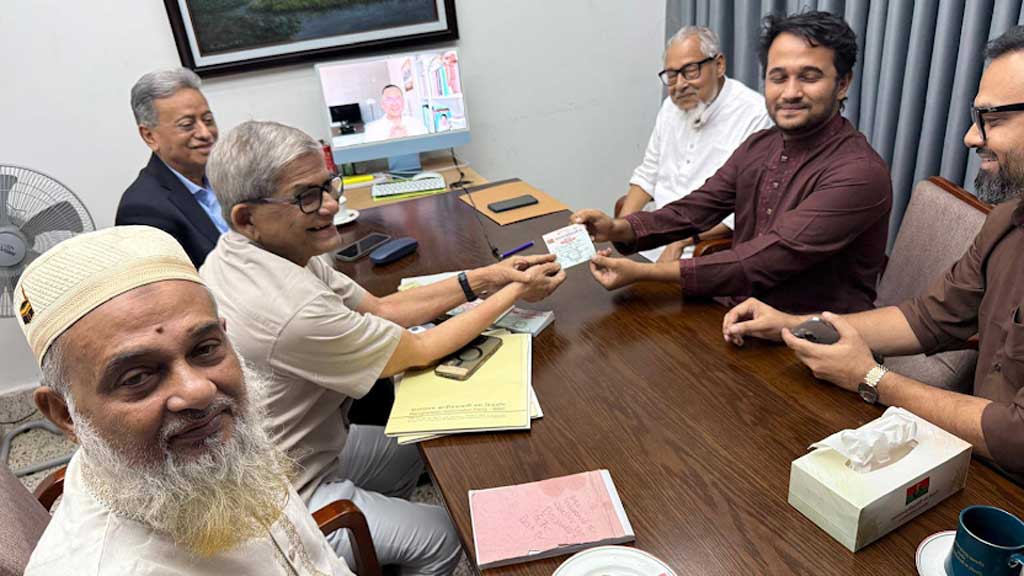 হঠাৎ মুগ্ধর ভাই স্নিগ্ধ যোগ দিলেন বিএনপিতে - the Bengali Times
