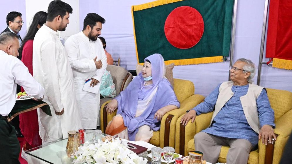 প্রধান উপদেষ্টা ও খালেদা জিয়ার সঙ্গে নাহিদ ইসলামের সৌজন্য সাক্ষাৎ - the Bengali Times প্রধান উপদেষ্টা ও খালেদা জিয়ার সঙ্গে নাহিদ ইসলামের সৌজন্য সাক্ষাৎ - the Bengali Times