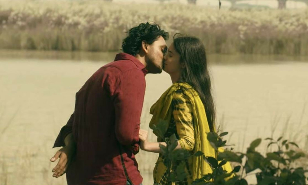 কাশবনে ‘অন্তরঙ্গ মুহূর্তে’ আরিফিন শুভ-ঐশী, ভিডিও ভাইরাল - the Bengali Times কাশবনে ‘অন্তরঙ্গ মুহূর্তে’ আরিফিন শুভ-ঐশী, ভিডিও ভাইরাল - the Bengali Times