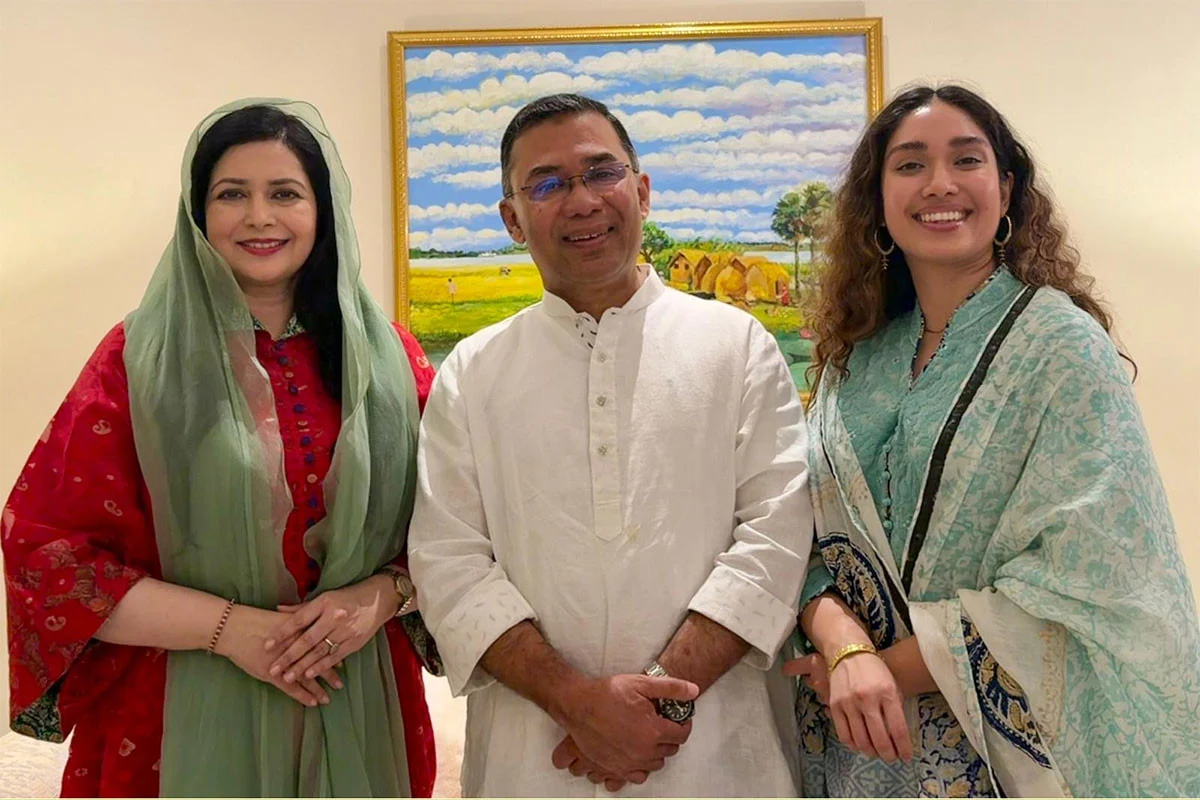 স্ত্রী-কন্যার সঙ্গে ছবি শেয়ার কে যে প্রতিশ্রুতি দিলেন তারেক রহমান - the Bengali Times স্ত্রী-কন্যার সঙ্গে ছবি শেয়ার কে যে প্রতিশ্রুতি দিলেন তারেক রহমান - the Bengali Times