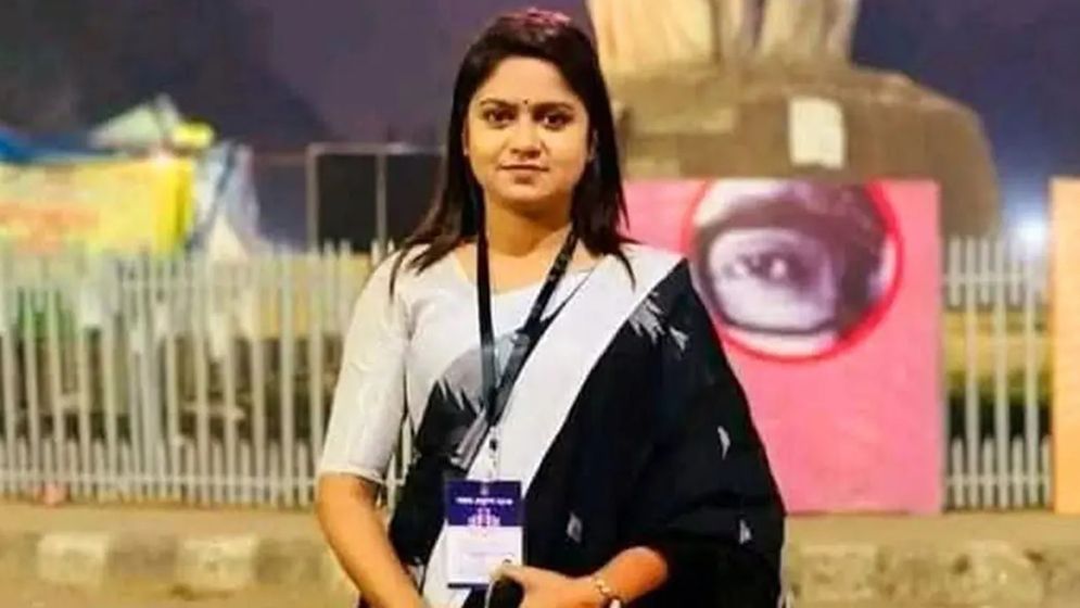 নিষিদ্ধ ঘোষিত কেন্দ্রীয় ছাত্রলীগের সহ-সভাপতি রুমা গ্রেফতার - the Bengali Times নিষিদ্ধ ঘোষিত কেন্দ্রীয় ছাত্রলীগের সহ-সভাপতি রুমা গ্রেফতার - the Bengali Times