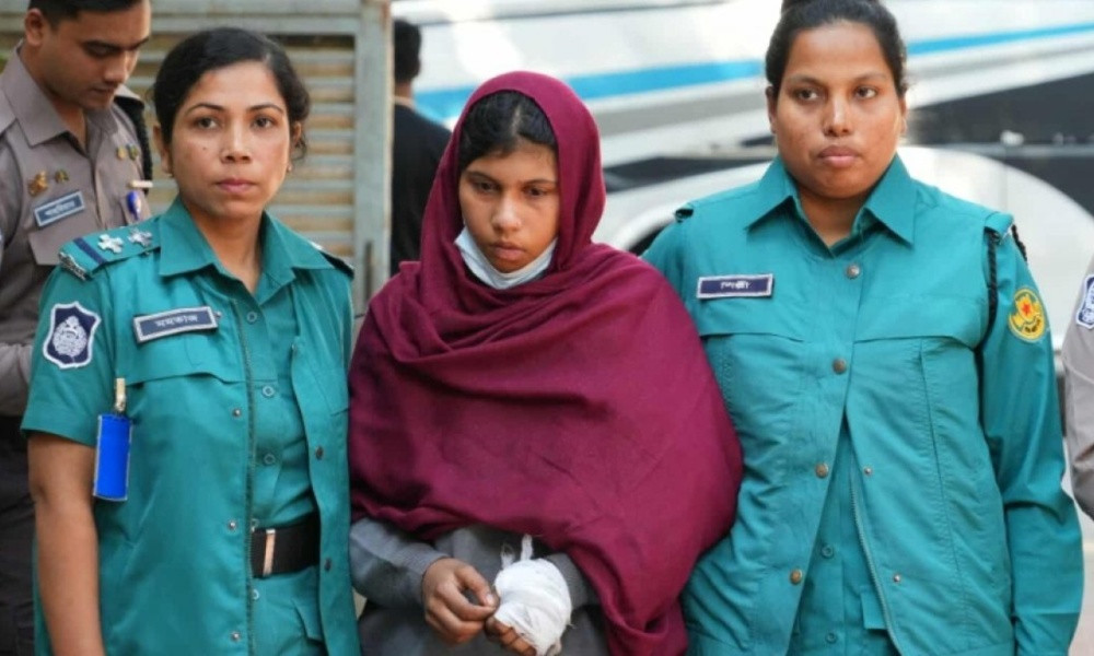 ‘গলায় পোড়া দাগ’ ছিল একমাত্র ক্লু, যেভাবে ধরা পড়েন আয়েশা - the Bengali Times