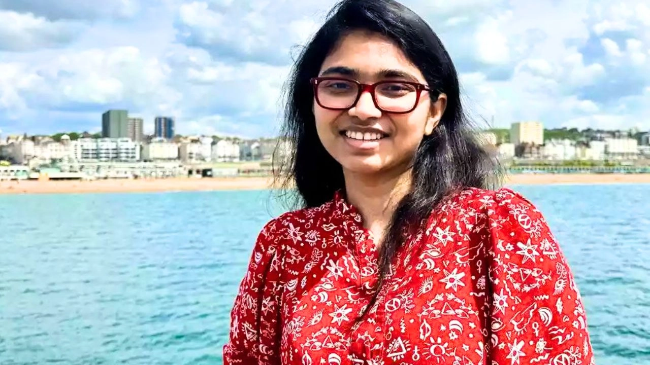 ২২ ঘণ্টার মধ্যে জারা পেয়েছেন ৩৭ লাখ টাকার অনুদান - the Bengali Times