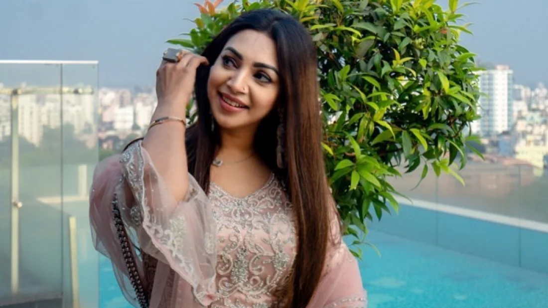 ভিডিও বার্তায় ভয়ংকর অভিজ্ঞতা তুলে ধরলেন প্রভা - the Bengali Times