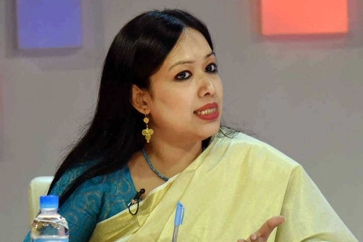 সবাই যেহেতু হাঁস চাচ্ছে, তাই আমারও আপত্তি নেই : রুমিন ফারহানা - the Bengali Times