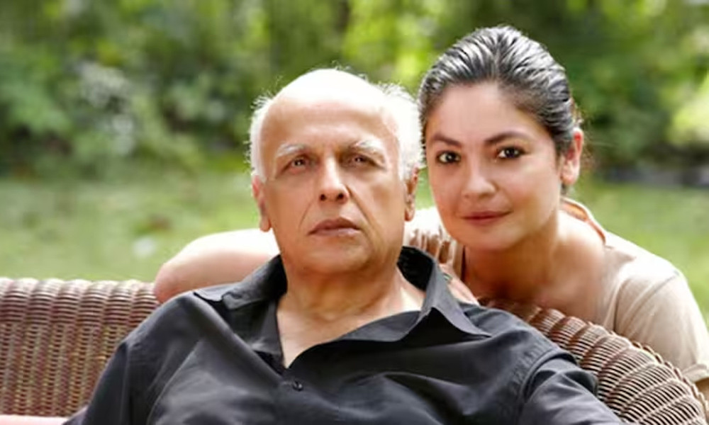 ঠোঁটে চুমু ও মেয়ে পূজা ভাটকে বিয়ে করতে চাওয়া নিয়ে মুখ খুললেন মহেশ ভাট - the Bengali Times ঠোঁটে চুমু ও মেয়ে পূজা ভাটকে বিয়ে করতে চাওয়া নিয়ে মুখ খুললেন মহেশ ভাট - the Bengali Times