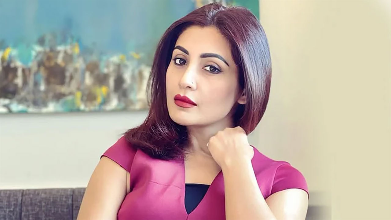 অভিনয় ছেড়ে দুবাইয়ে ব্যবসায় মজেছেন অভিনেত্রী - the Bengali Times