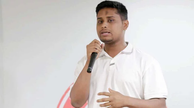 কেন্দ্র দখলের চিন্তা করলে মা-বাবার দোয়া নিয়ে বের হইয়েন: হাসনাত - the Bengali Times