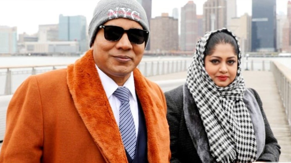 ‘আত্মীয়-স্বজনরা ফোন করে বলছে তুই নাকি মৌসুমীকে বিয়ে করেছিস’ - the Bengali Times ‘আত্মীয়-স্বজনরা ফোন করে বলছে তুই নাকি মৌসুমীকে বিয়ে করেছিস’ - the Bengali Times