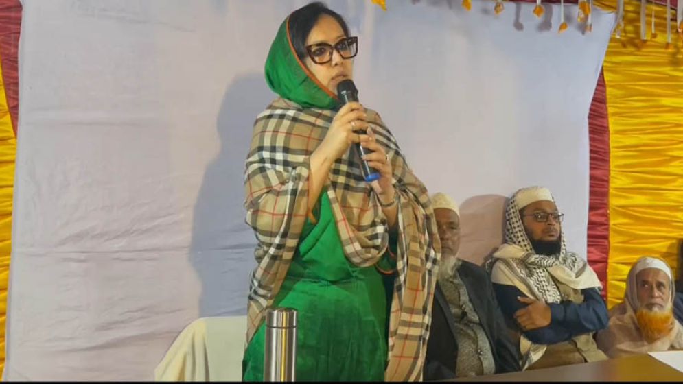 ’যখন তোমার কেউ ছিল না তখন ছিলাম আমি, এখন তোমার সব হয়েছে পর হয়েছি আমি’ - the Bengali Times ’যখন তোমার কেউ ছিল না তখন ছিলাম আমি, এখন তোমার সব হয়েছে পর হয়েছি আমি’ - the Bengali Times
