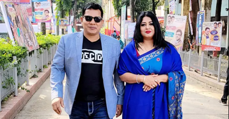হাসান জাহাঙ্গীরকে বিয়ে প্রসঙ্গে মুখ খুললেন মৌসুমী - the Bengali Times হাসান জাহাঙ্গীরকে বিয়ে প্রসঙ্গে মুখ খুললেন মৌসুমী - the Bengali Times